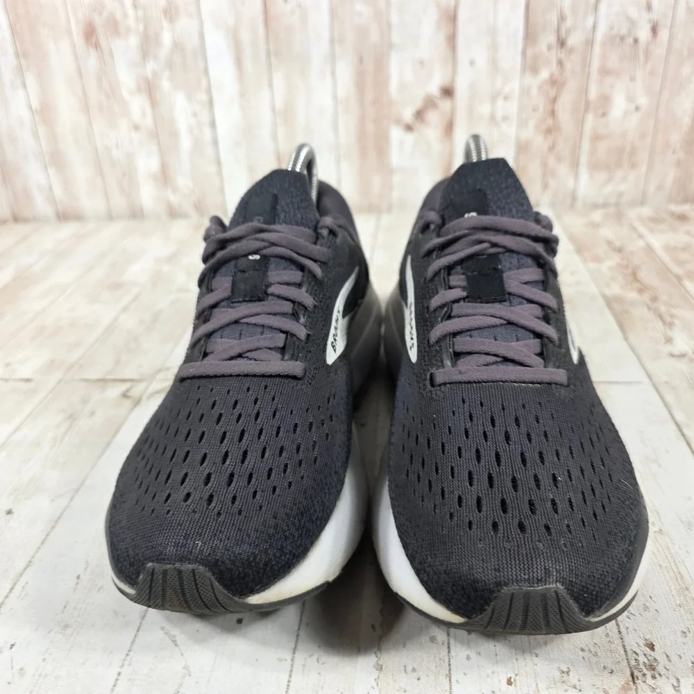 Brooks ghost 16